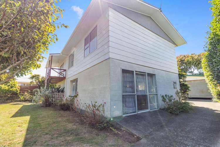 28d Paritutu Road Spotswood_29