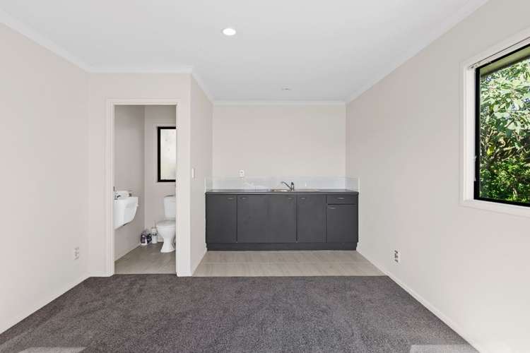 11 Tomes Lane Favona_15