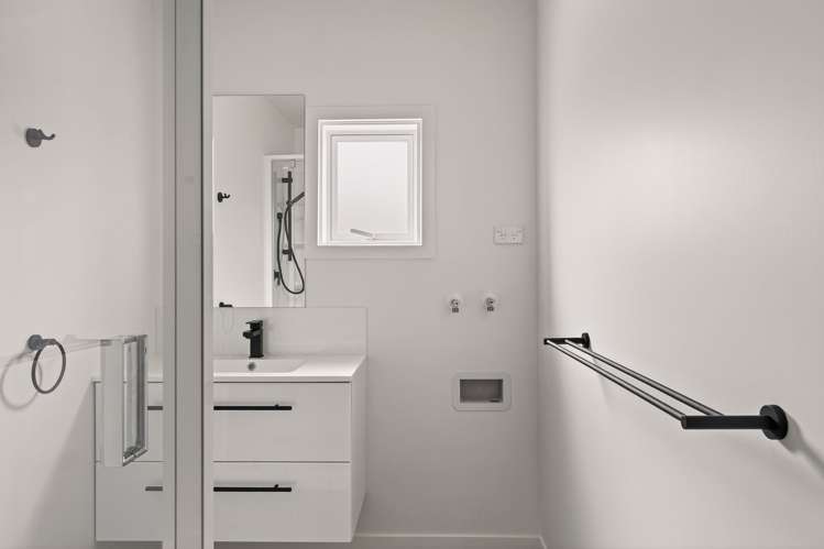 123 Chalmers Road Elgin_20