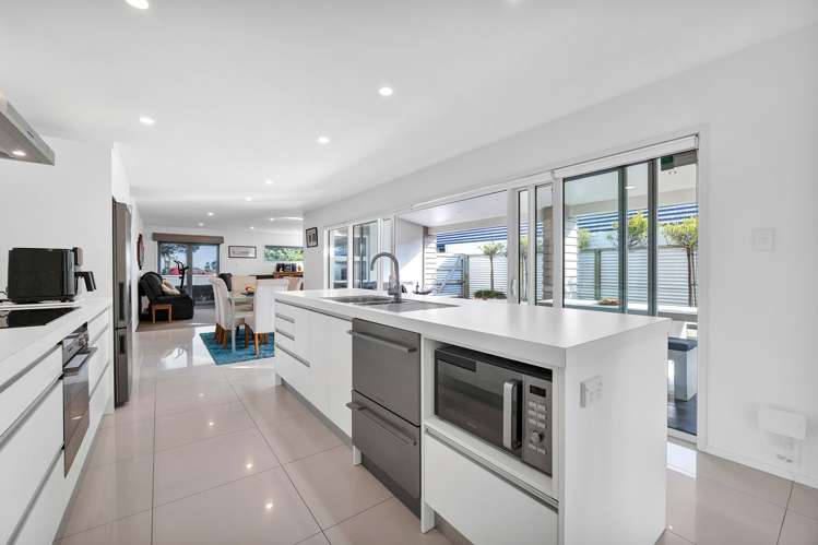 16 Egmont Street Patea_7