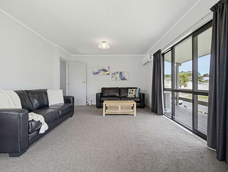 2 Goldie Street Pukehangi_6