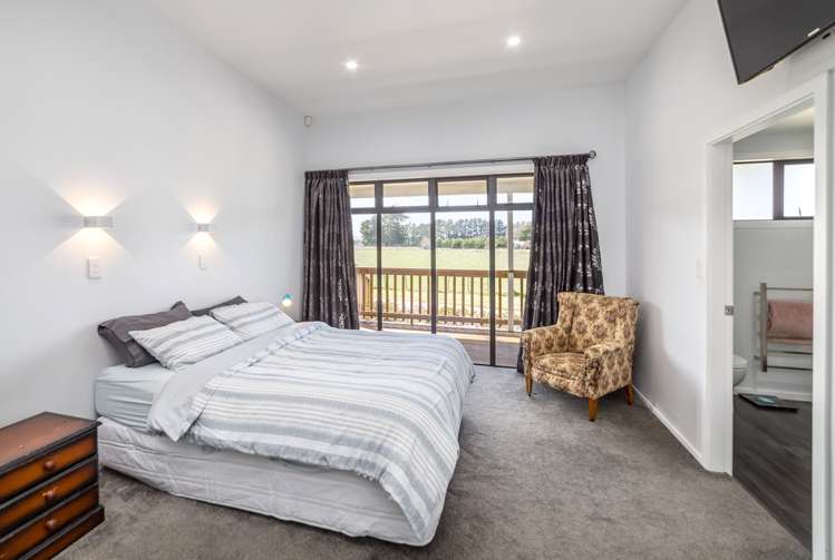 53 Oak Street Masterton_16