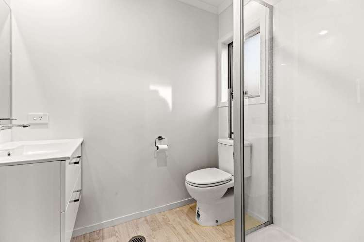 1/11 Maynard Place Temple View_15