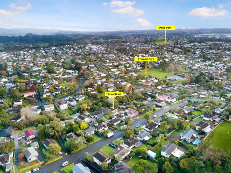 13 Leo Street Glen Eden_17