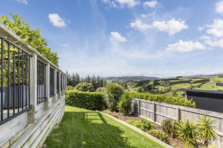 168 Endeavour Drive Whitby_25