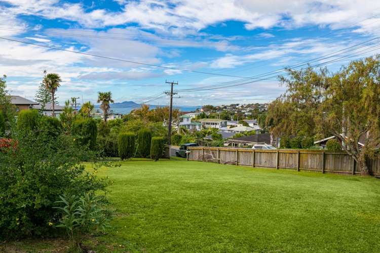 69 Killarney Avenue Torbay_10