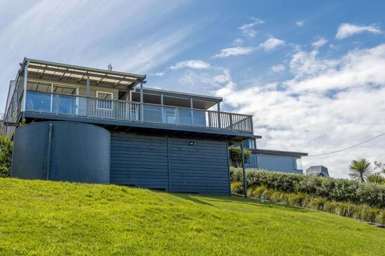 440 Sea View Rd Onetangi_16
