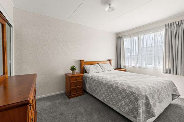 2/24 White Street Taradale_8