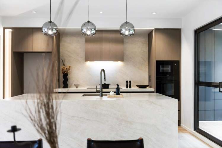 6B Debron Avenue_0