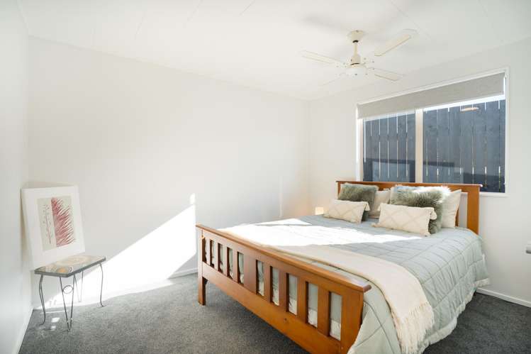 24a Hiwi Crescent Titahi Bay_8