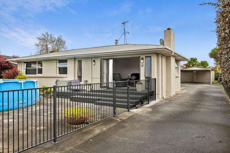 12 Froude Street Leamington_13