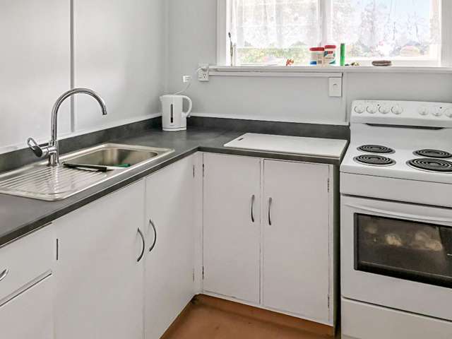8 Dunbar Street 10516_1