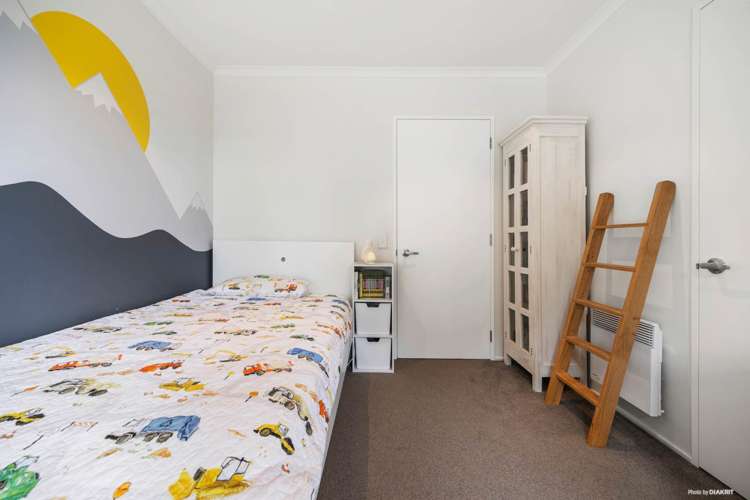 13 Milliken Avenue Mount Roskill_12