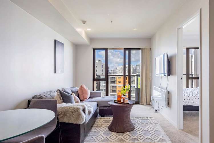 903/135 Vincent Street_0