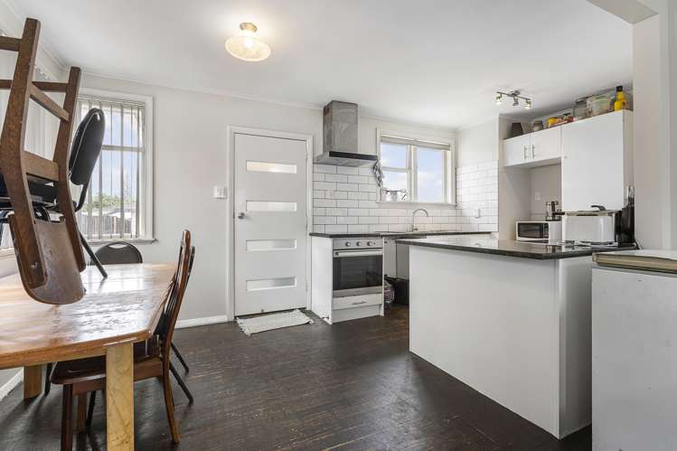 22 Healy Road Manurewa_7