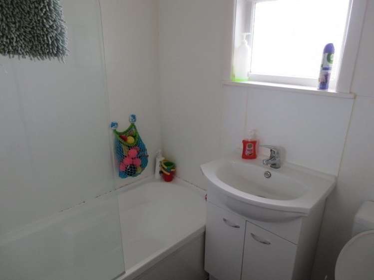 15 Porritt Place Waipukurau and Surrounds_9