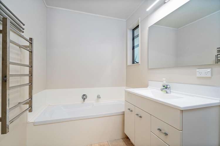 116 Adams Road Whangapoua_11