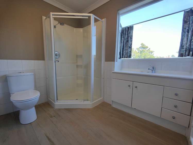 37 Churchill Road Cockle Bay_13