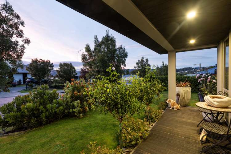 3 Trudi Place Green Island_43