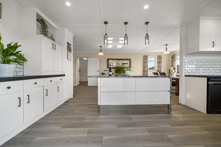 1057 Junction Road Egmont Village_10