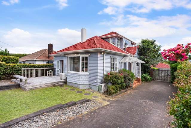 Family Oasis with Timeless Charm & Endless Pot...