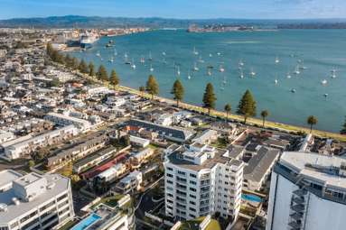 33/12 Maunganui Road_3