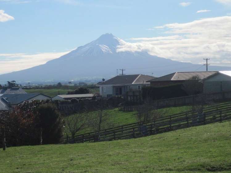 307 Glover Road Hawera_13