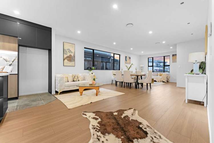 6 Bendridge Street Flat Bush_7