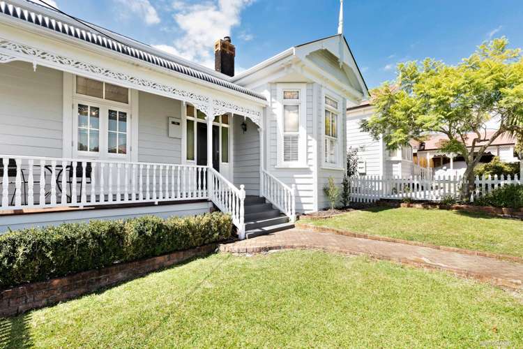 36 Kiwi Road Stanley Point_6