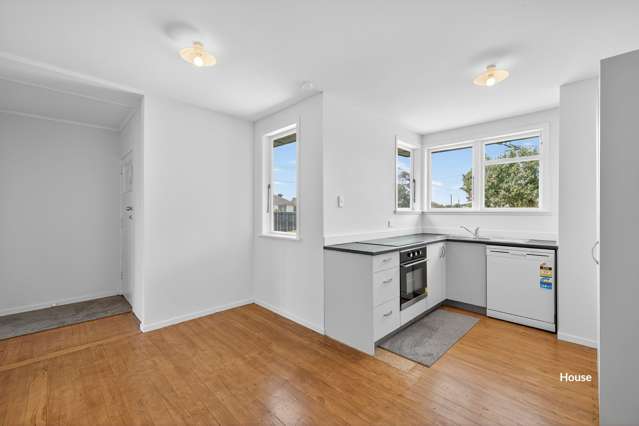 49 Doreen Street Aranui_3