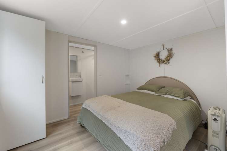 955 River Road Broadlands_16