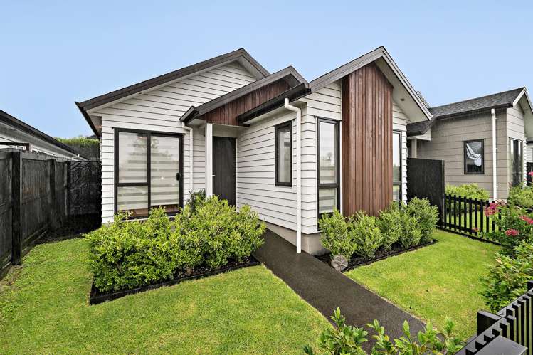 23 Ahutoetoe Road Milldale_14