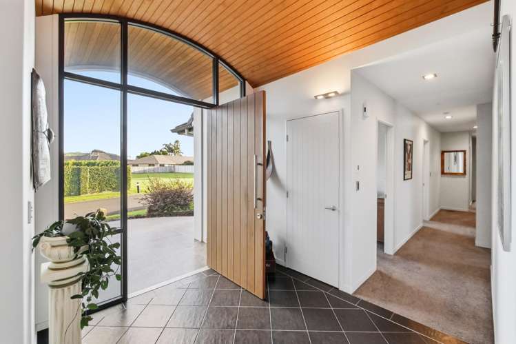 21 Pacific Park Way_4