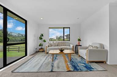 31 Misty Valley Drive_4