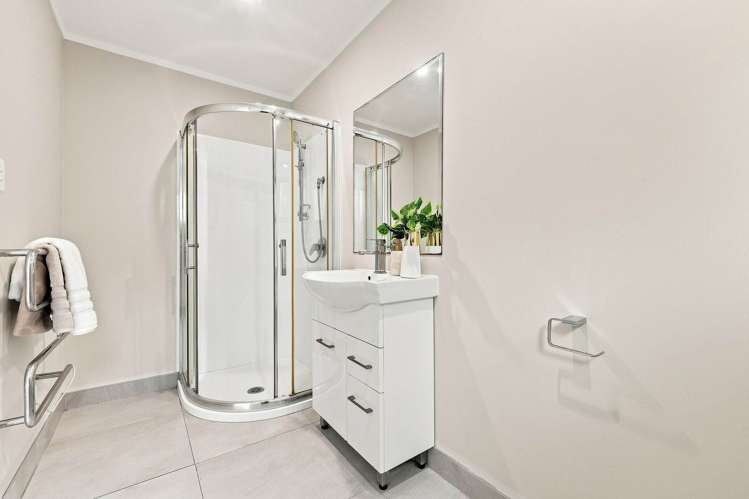 1 Lynngate Place Hillcrest_28