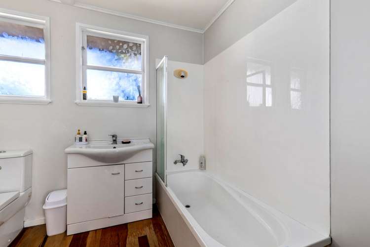 16 William Bond Street Stanley Point_10