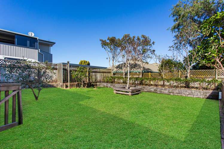 72 Moana Avenue One Tree Hill_16