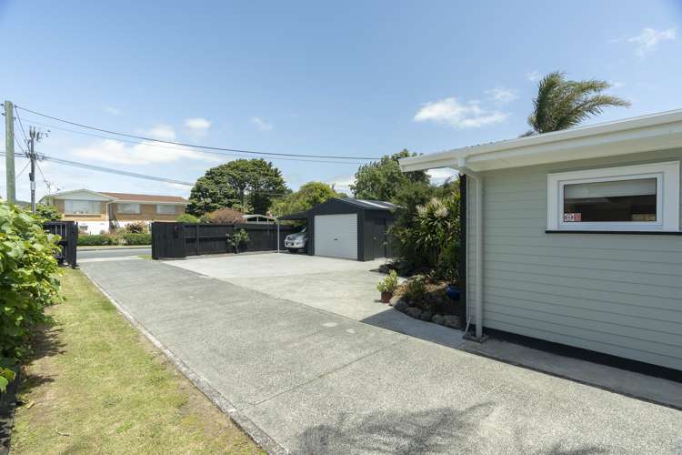 10 Te Puia Street Kamo_24