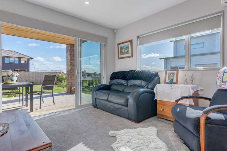 20 Defender Crescent Beachlands_8