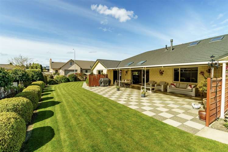 10 Larch Crescent Alexandra_29