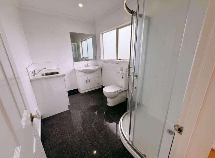 18 Trovare Place Golflands_11