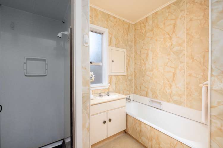 42 Golf Links Road Shirley_13