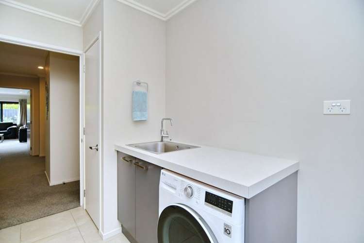 3 Orewa Close Parklands_25