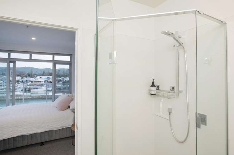404/4 Reads Quay, Marinaview Gisborne_12