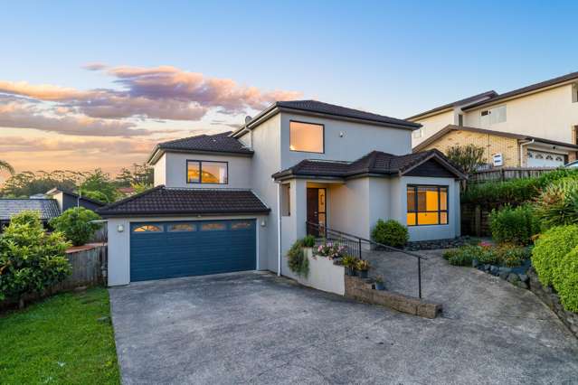 FREEHOLD 5 Bedroom! Bring Your Offers!