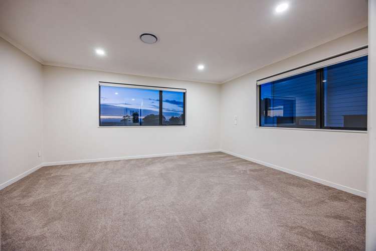 20 Bendridge Street Flat Bush_12