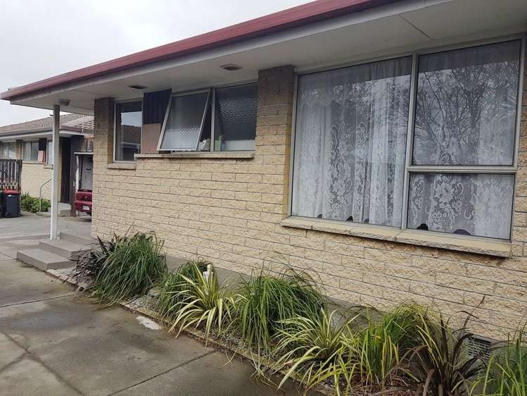 2/24 Hayton Road Wigram_0