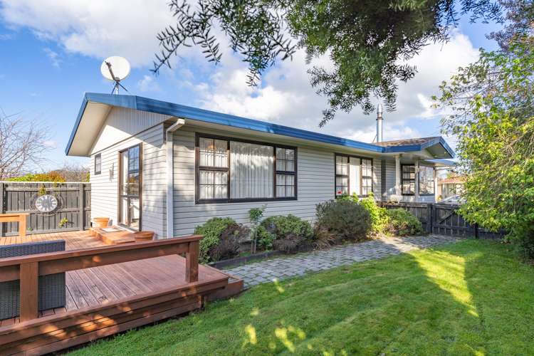 21 Lowes Place Solway_18