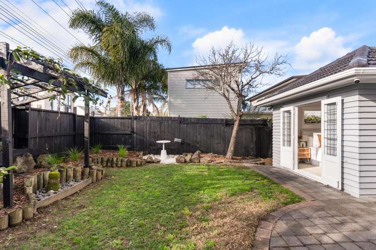 1/36 Arawa Street New Lynn_14
