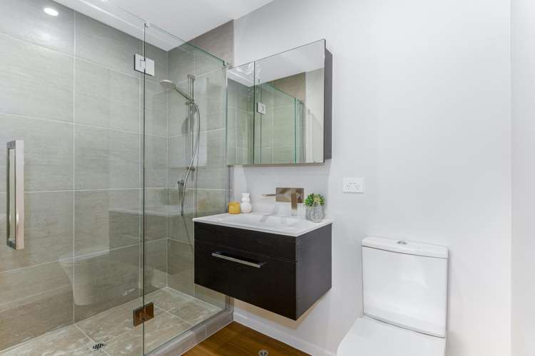 8 Tradewinds Drive Whitby_18